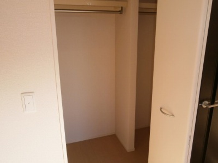 収納　ウォークインクローゼット