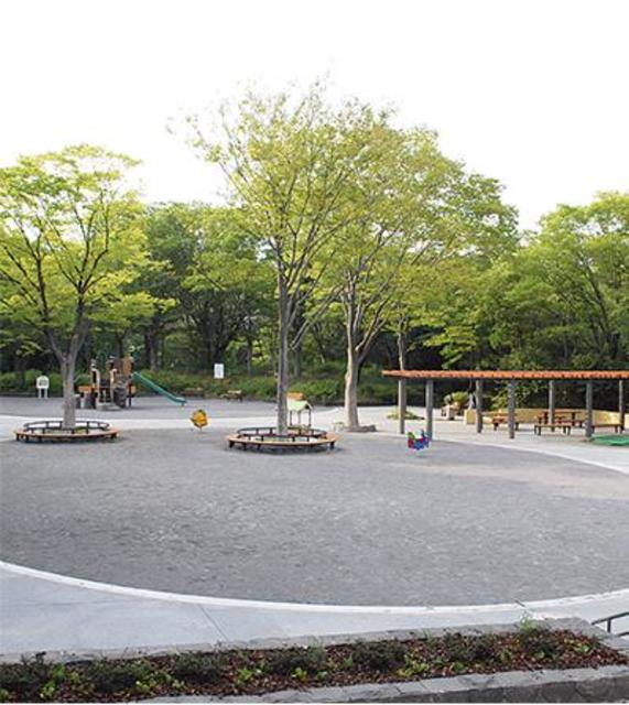公園　鴨志田公園（公園）まで1005m
