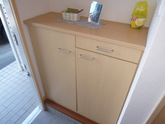 玄関　シューズボックス