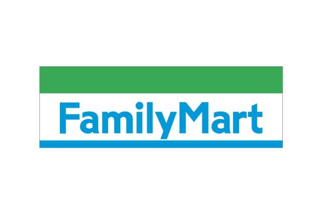 コンビニ　ファミリーマート川越熊野町店（コンビニ）まで666m