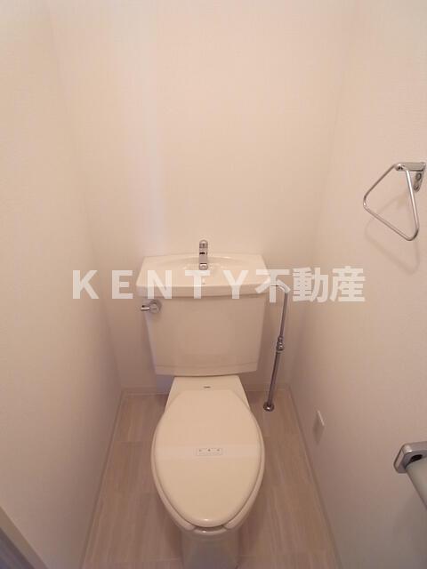 トイレ　コンパクトで使いやすいトイレです