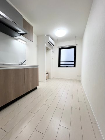 居室・リビング　神宮前プレイス