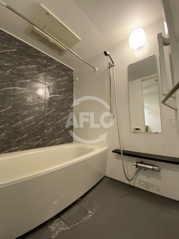 バス・シャワールーム　Y s　Court東梅田（ワイズコートヒガシウメダ）　浴室