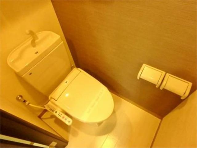 トイレ　シャワートイレもございます