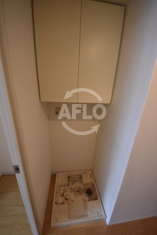 その他設備　アルス大手前プレミア　洗濯機置き場