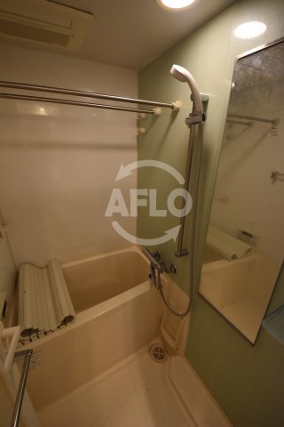 バス・シャワールーム　アルス大手前プレミア　お風呂