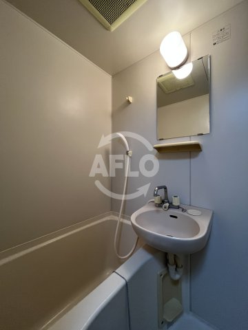 バス・シャワールーム　浴室