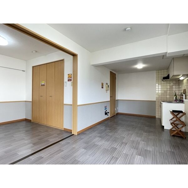 居室・リビング　リビング