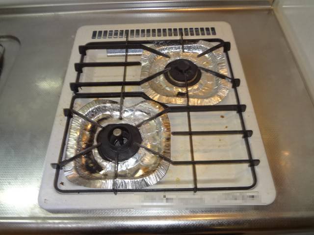 キッチン　コンロ２口