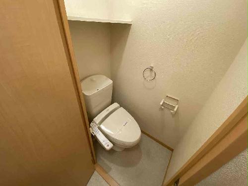 トイレ　設備・仕様は号室により異なる為、現況を優先致します。