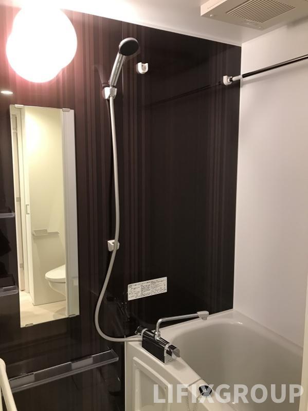 バス・シャワールーム　風呂