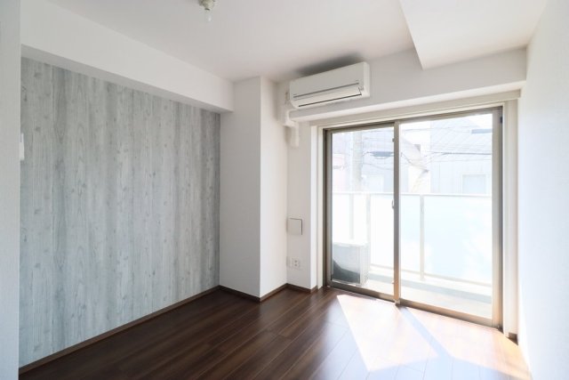 居室・リビング　ゆったりとした居間です