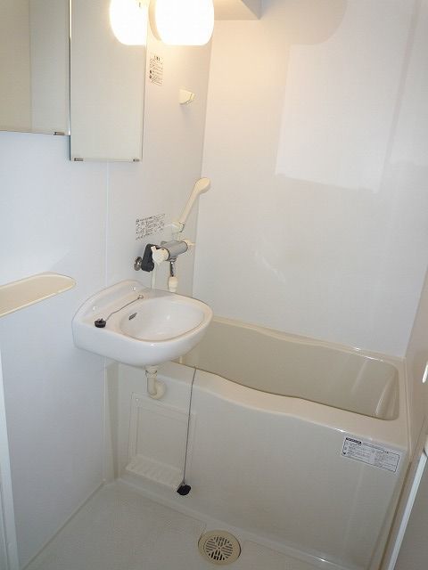 バス・シャワールーム　浴室