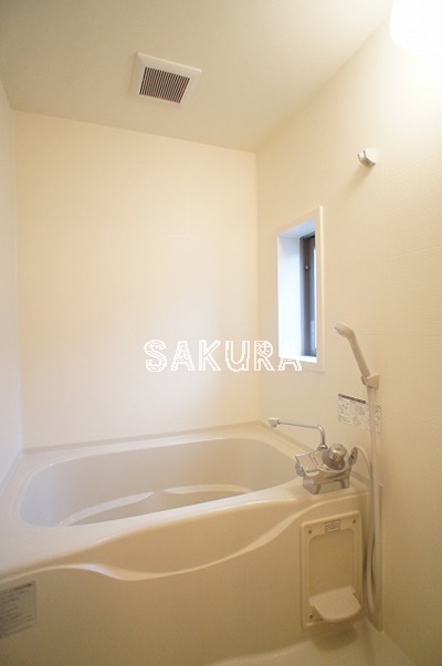 バス・シャワールーム　日々の疲れを癒すお風呂です♪