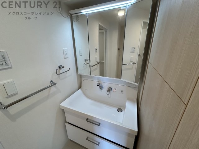 洗面設備　独立洗面化粧台付き☆