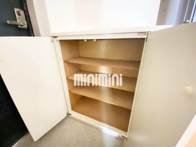 玄関　参考写真