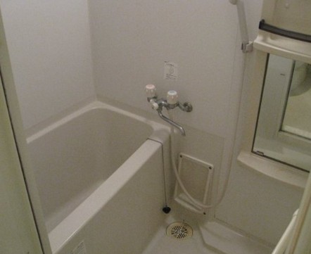 バス・シャワールーム　※こちらの写真は他部屋参考写真です