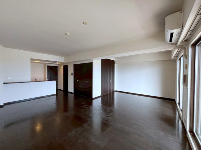 居室・リビング　おしゃれな居間です（参考写真です）