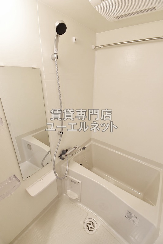 バス・シャワールーム　浴室