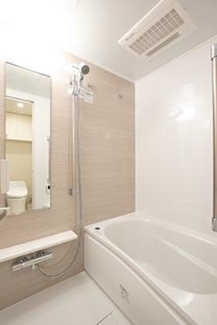 バス・シャワールーム　※写真は同タイプ住戸です。