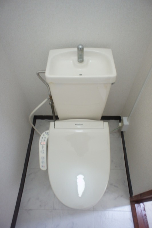 トイレ　図面と現状に相違がある場合には現状を優先