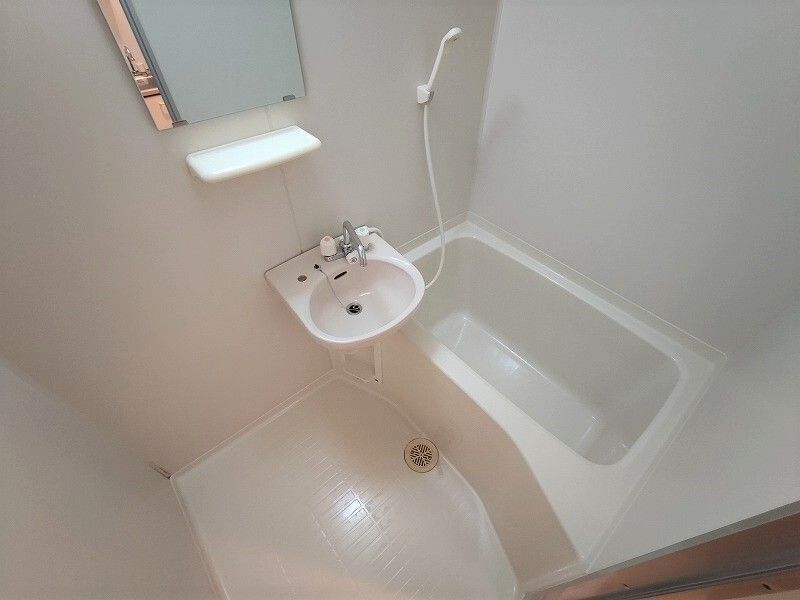 バス・シャワールーム　別号室参考写真