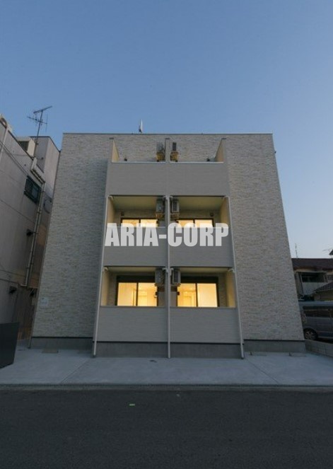 建物外観　2018年完成、大手ハウスメーカー施工デザイナーズアパート！