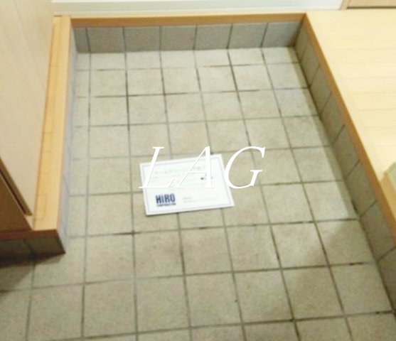 玄関　玄関です。