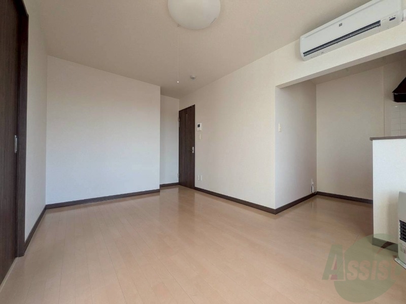 居室・リビング　広くてキレイなお部屋が広がっていて、充実した生活が送れそう。