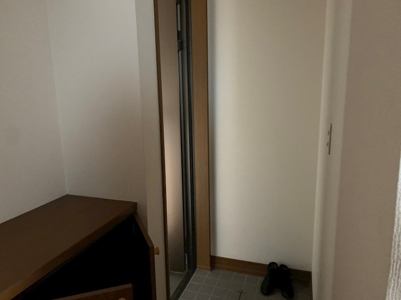 玄関　別部屋参考写真