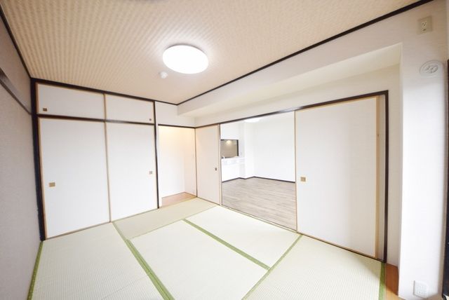 居室・リビング　※同建物　同タイプ間取り設備施工例　現況優先