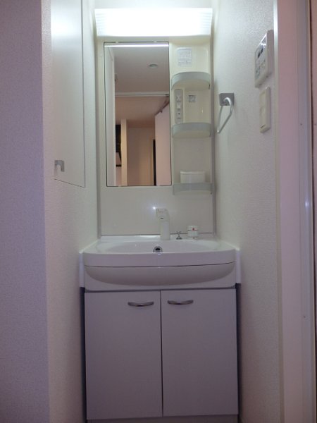 洗面設備　※同間取り参考写真