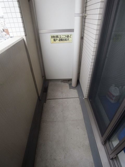 バルコニー　バルコニー