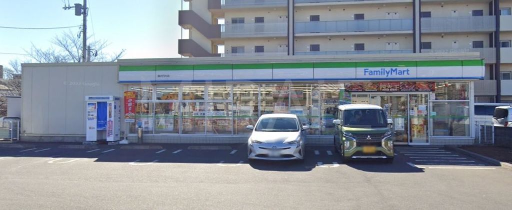 コンビニ　ファミリーマート藤沢円行店（コンビニ）まで400m