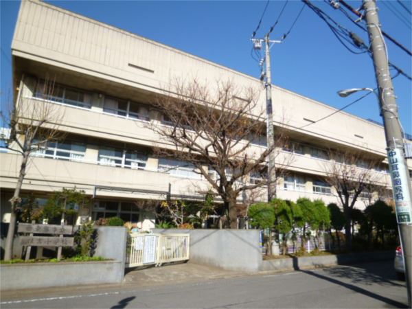 小学校　西東京市立住吉小学校（小学校）まで80m