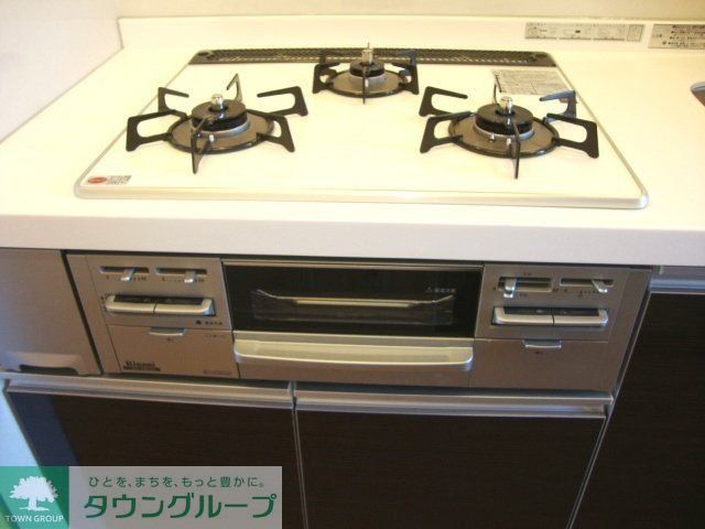 キッチン　※１Kタイプの設備参考写真です　現況優先