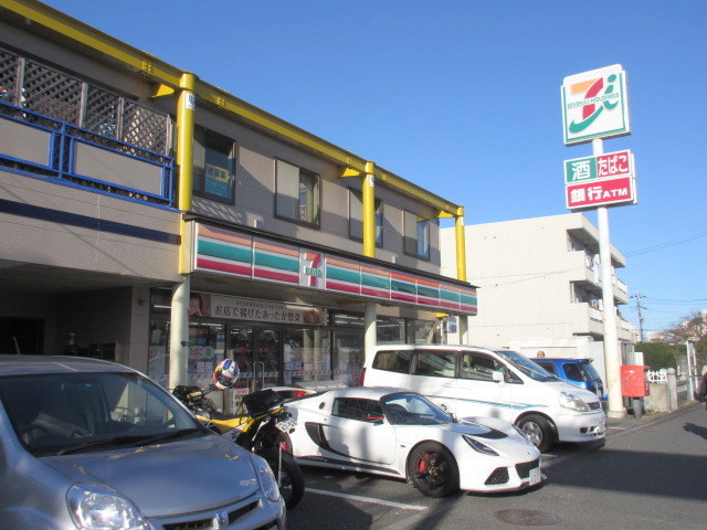 コンビニ　セブンイレブン谷口店（コンビニ）まで399m