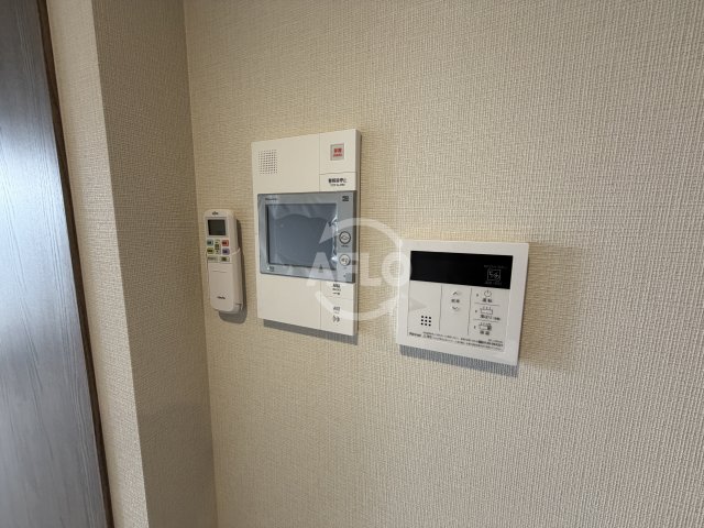 セキュリティ　コンフォリア・リヴ淡路　インターホン