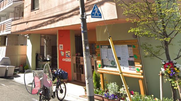 幼稚園・保育園　小梅保育園（幼稚園・保育園）まで405m