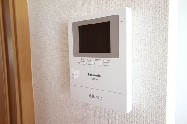 セキュリティ　ＴＶドアホン設置済！