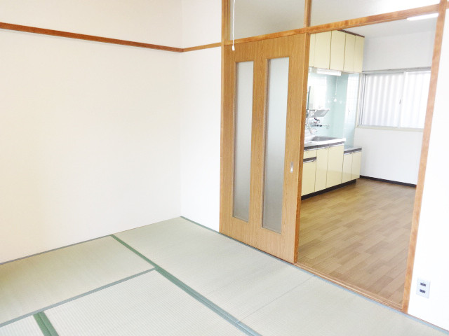 居室・リビング　全室照明器具付き♪嬉しい設備です☆
