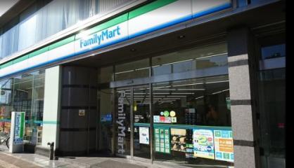 コンビニ　ファミリーマート 豊島高松一丁目店（コンビニ）まで75m