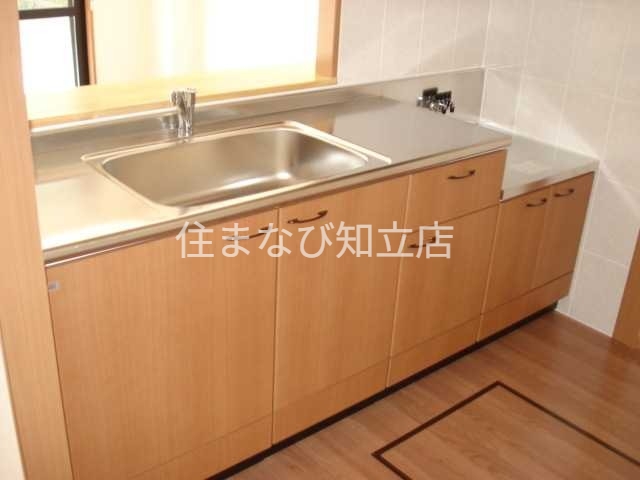 キッチン　同型別部屋写真