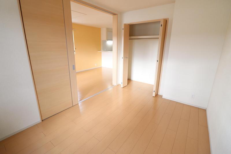 その他部屋・スペース　南側洋室6帖