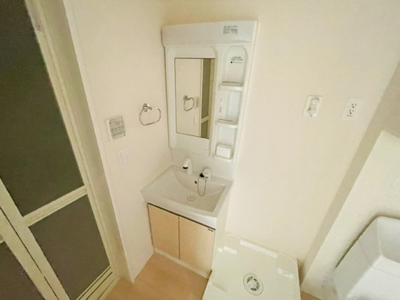 洗面設備　※別部屋の写真です