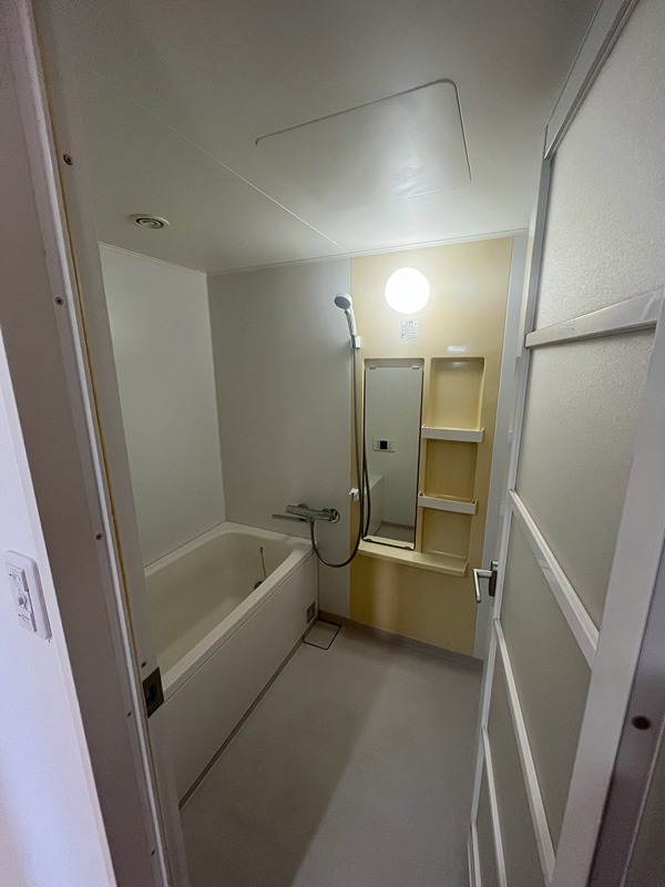 バス・シャワールーム　同シリーズ別部屋