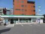 コンビニ　ファミリーマート富田林若松町店（コンビニ）まで527m
