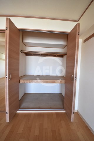 収納　ロイヤルハイツ河田　収納