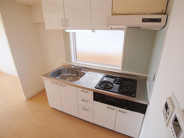 ラムール星陵台のキッチン写真