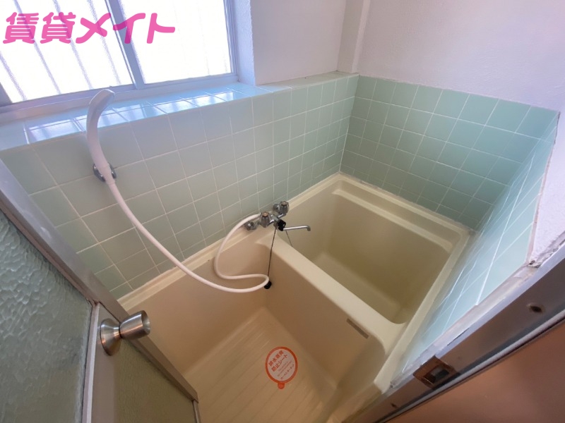 バス・シャワールーム　同物件別室画像